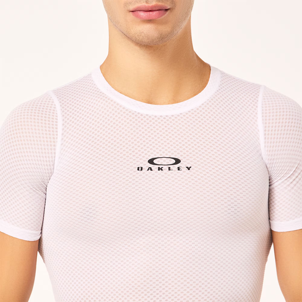 Oakley_Endurance-Base-layer_FOA405477 100_ (5).jpg