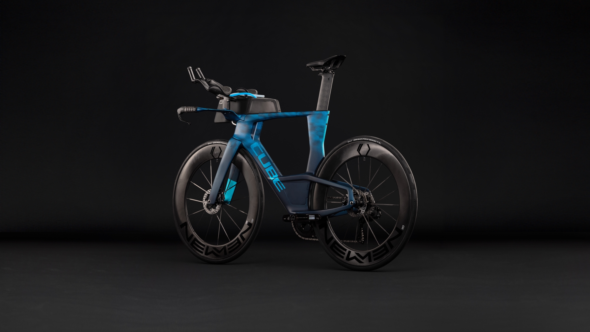 Aerium C:68X SLT liquidbluegrid´n´chrome