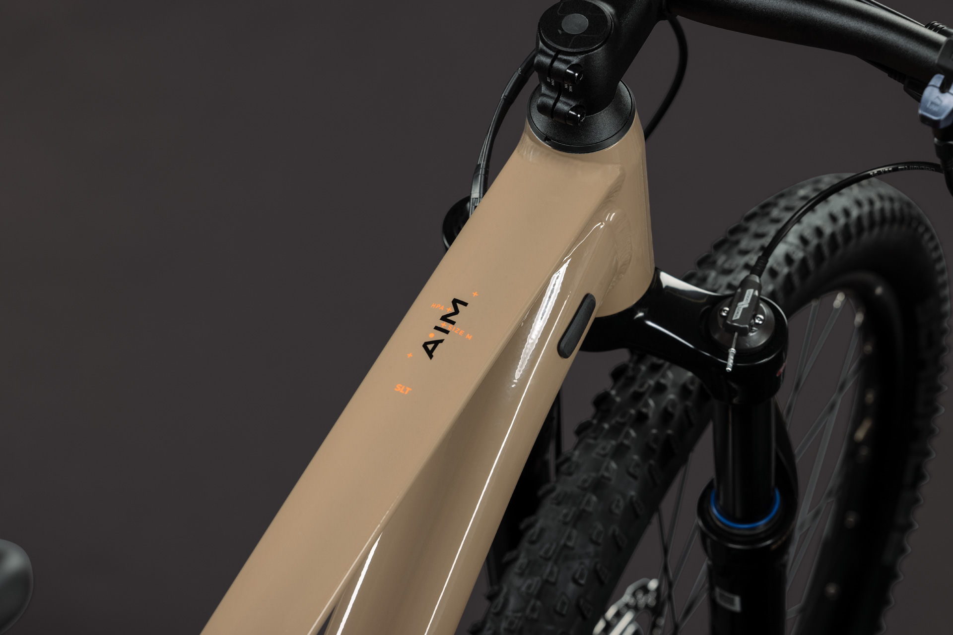 Aim SLT cappuccino´n´black