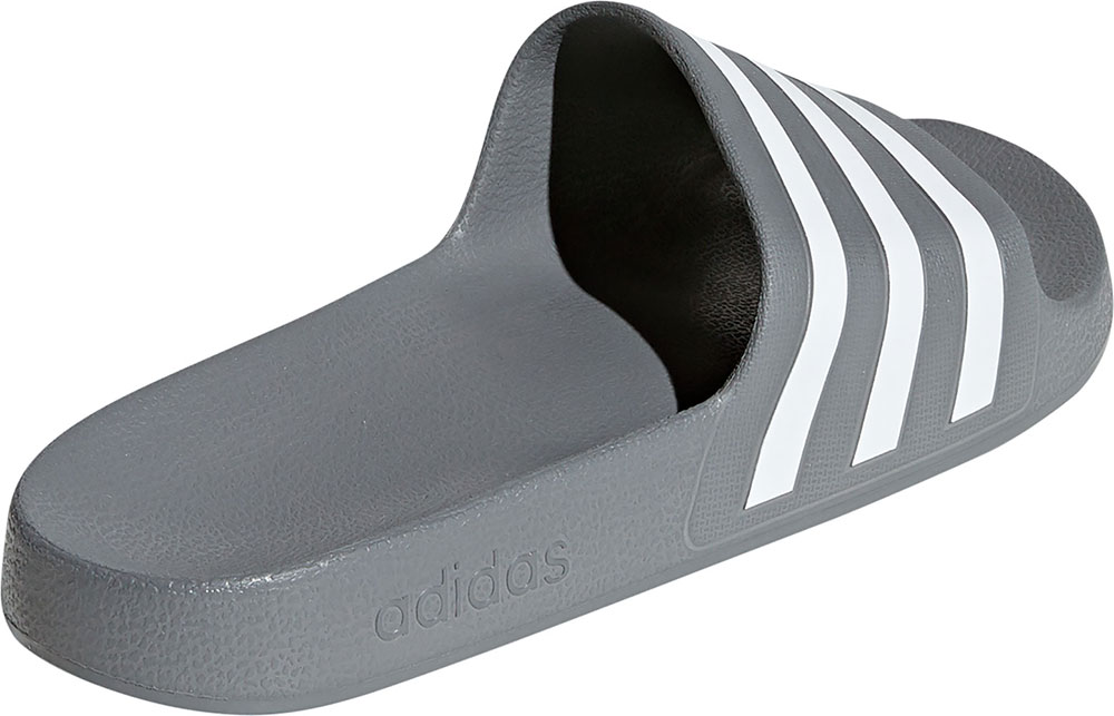 Adidas_Adilette_Aqua_Badeschuhe_F35538_(5).jpg