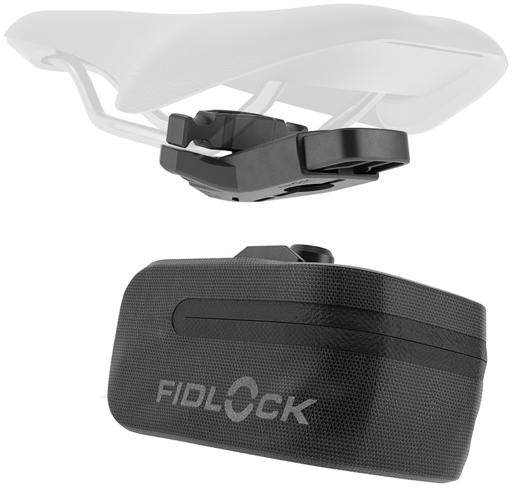 fidlock_push_saddlebag400_09176_removed.jpg