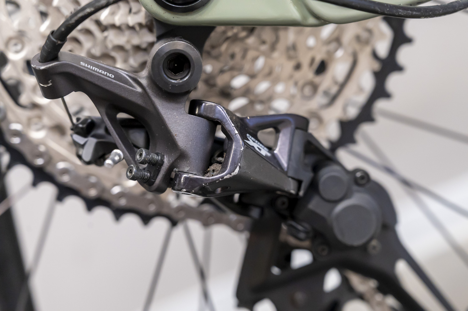 Voltage eRide 910 Undergrowth Green/Carbon Gloss (devolución)