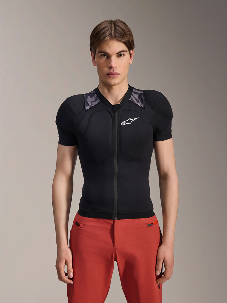 Alpinestars_1651425_Motion_Plasma_Protektorenjacke (1).jpg