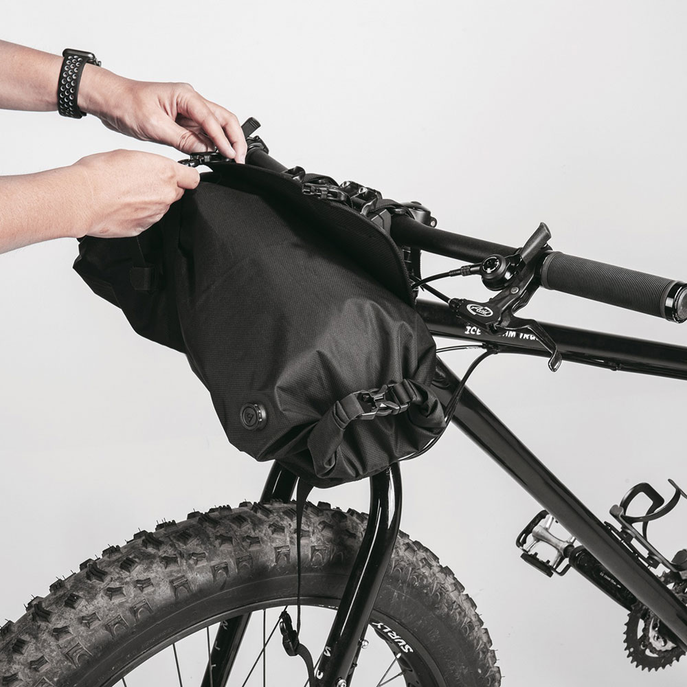 Topeak-FrontLoader-Lenkertasche-(9).jpg
