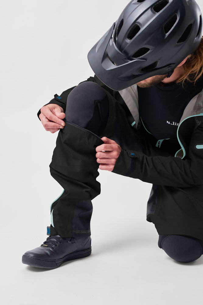 dirtlej_DirtSuit-Core-Edition-Blacklabel-Matschoverall_20220102_5.jpg