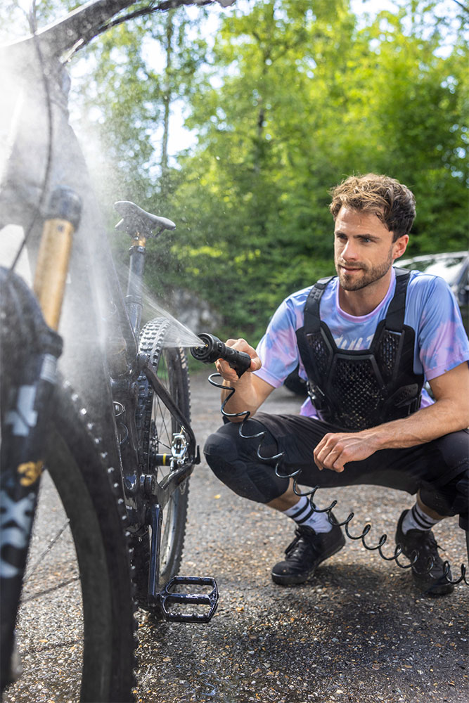 Kärcher-OC-4-+-Bike-Kit-15993520-(7).jpg