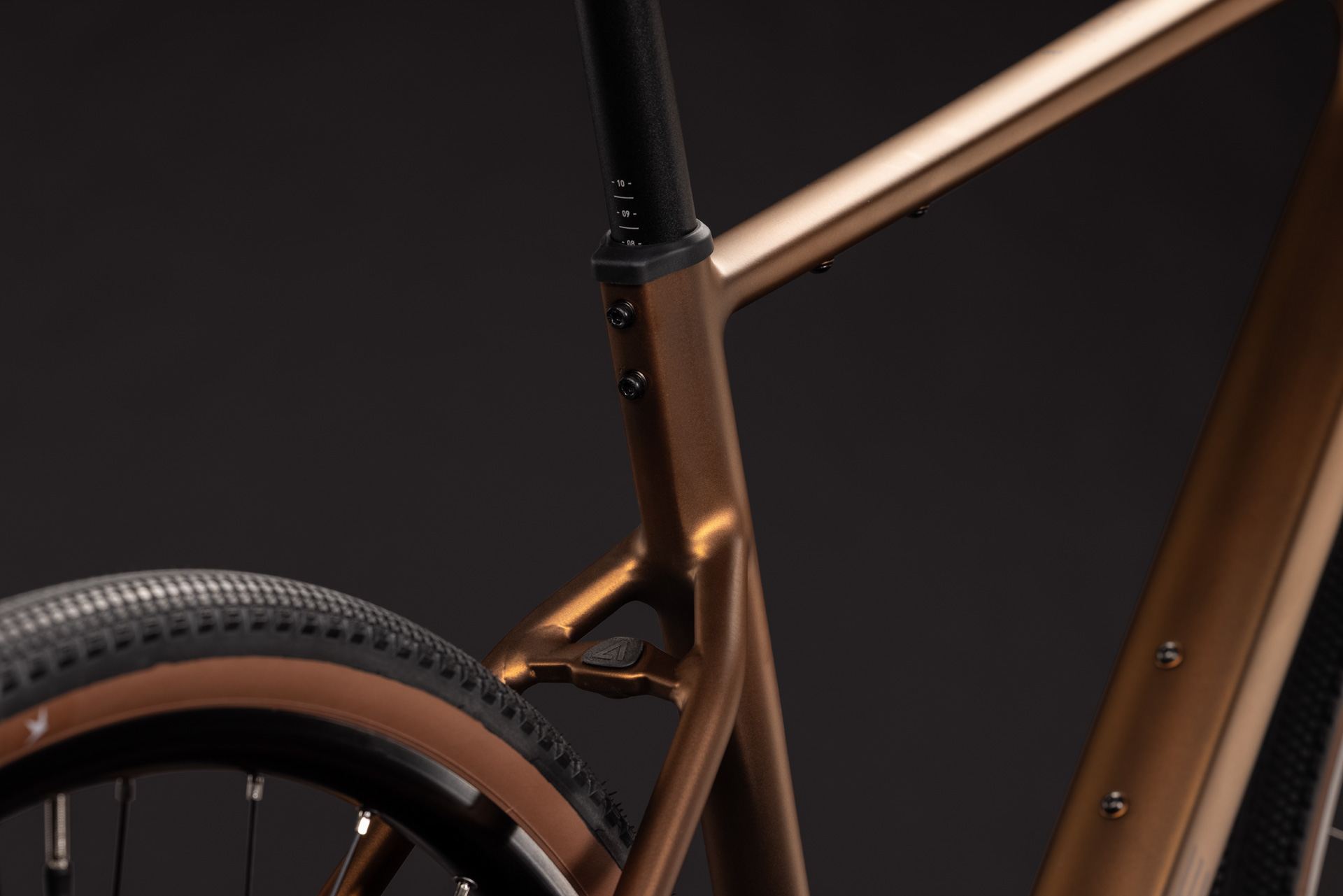 Nulane ONE metallic caramel and brown