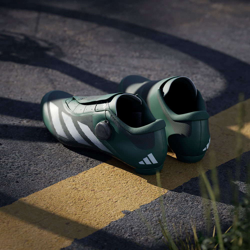 Adidas_JQ2319_Tempo_3_Stripe_Boa_Rennradschuhe (9).jpg
