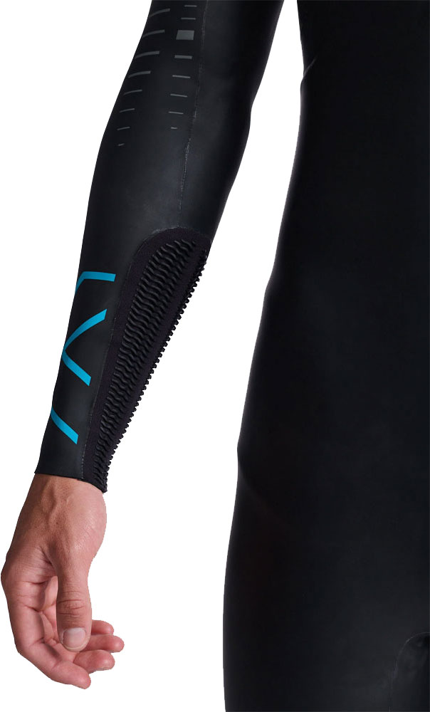 2XU_P2-Propel-Wetsuit-Neoprenanzug_2X-MW4990C-BLKALO_ (4).jpg