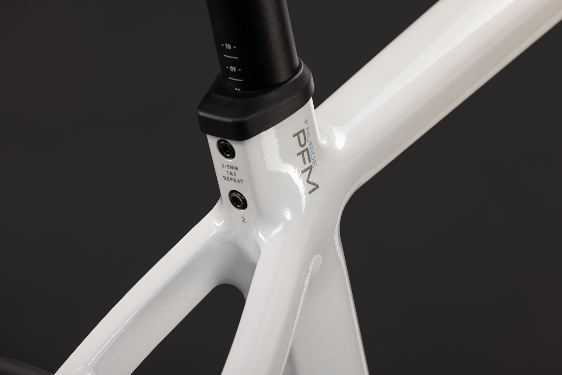 Nuride Hybrid Performance 720 metallicwhite´n´grey