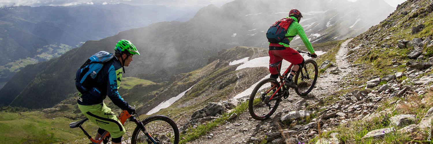 fahrradzubehoer_rucksack-trinksysteme_fahrradrucksack-herren.jpg