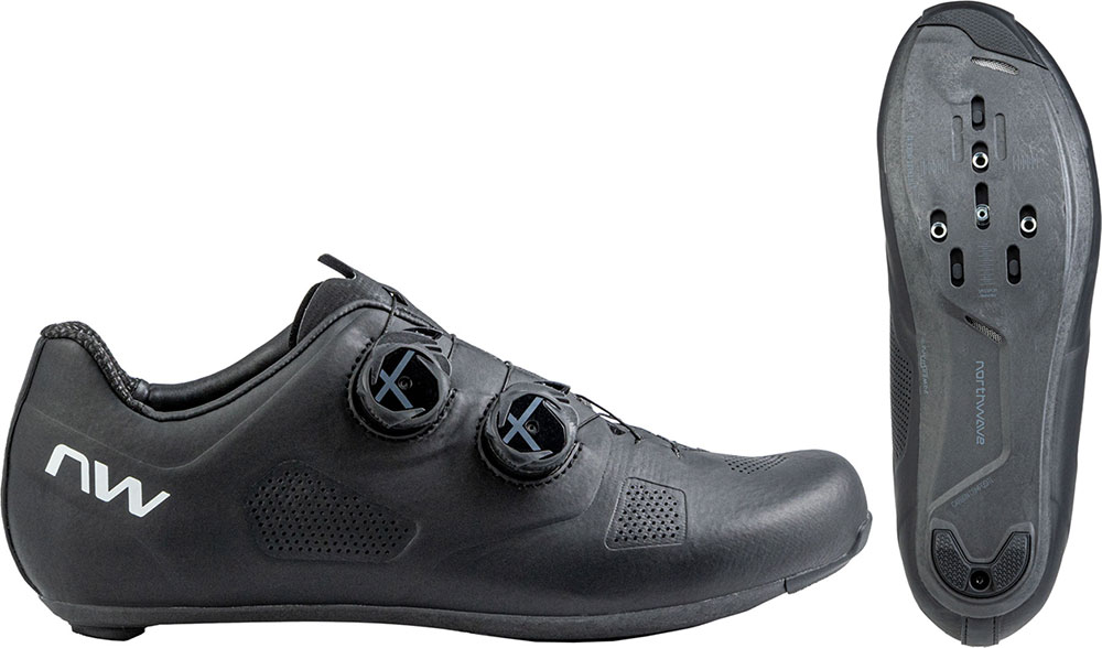 Northwave_80251040 _Revolution_Rennradschuhe (1).jpg