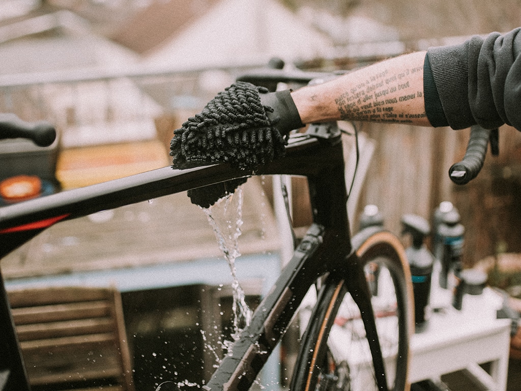 Dynamic Microfibre Bike Cleaning Glove DY-074 (3).jpg