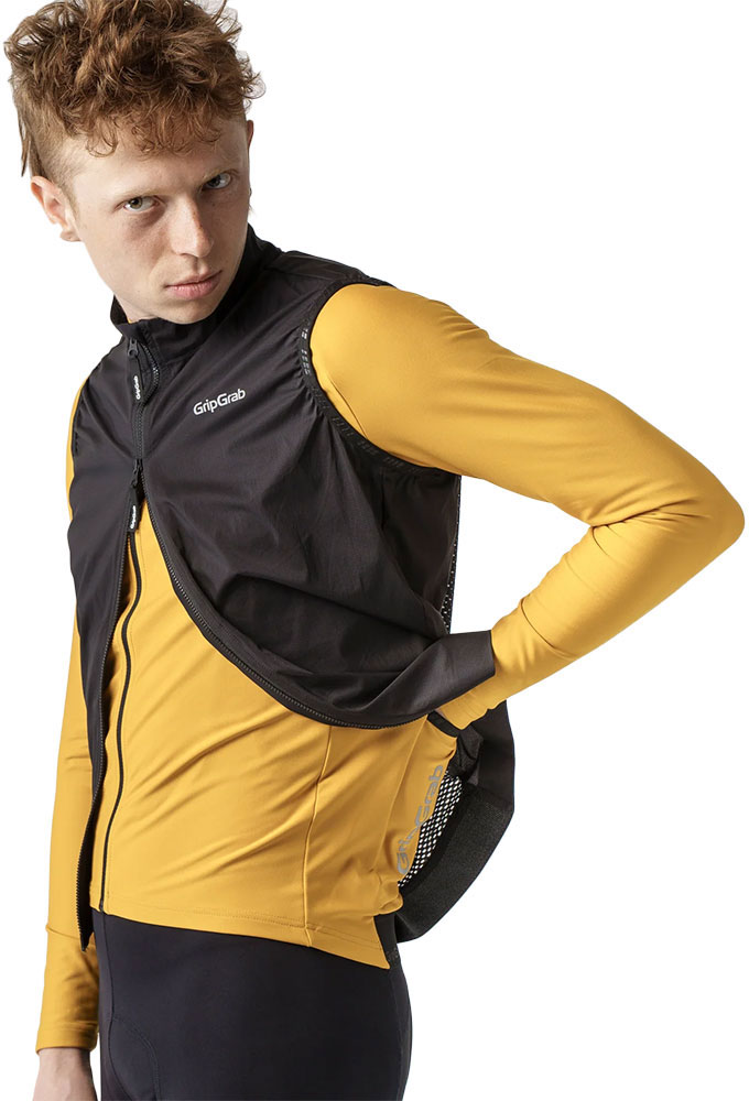 GripGrab_610201553_PACR_Windproof_Lightweight_Weste (6).jpg