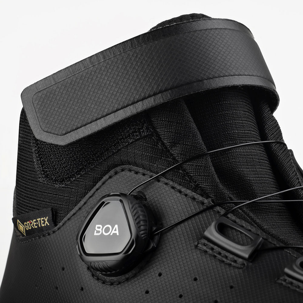 Fizik_Tempo-Artica-R5-GTX-Winter-Rennradschuhe_TPR5AGR1V-1010_6.jpg