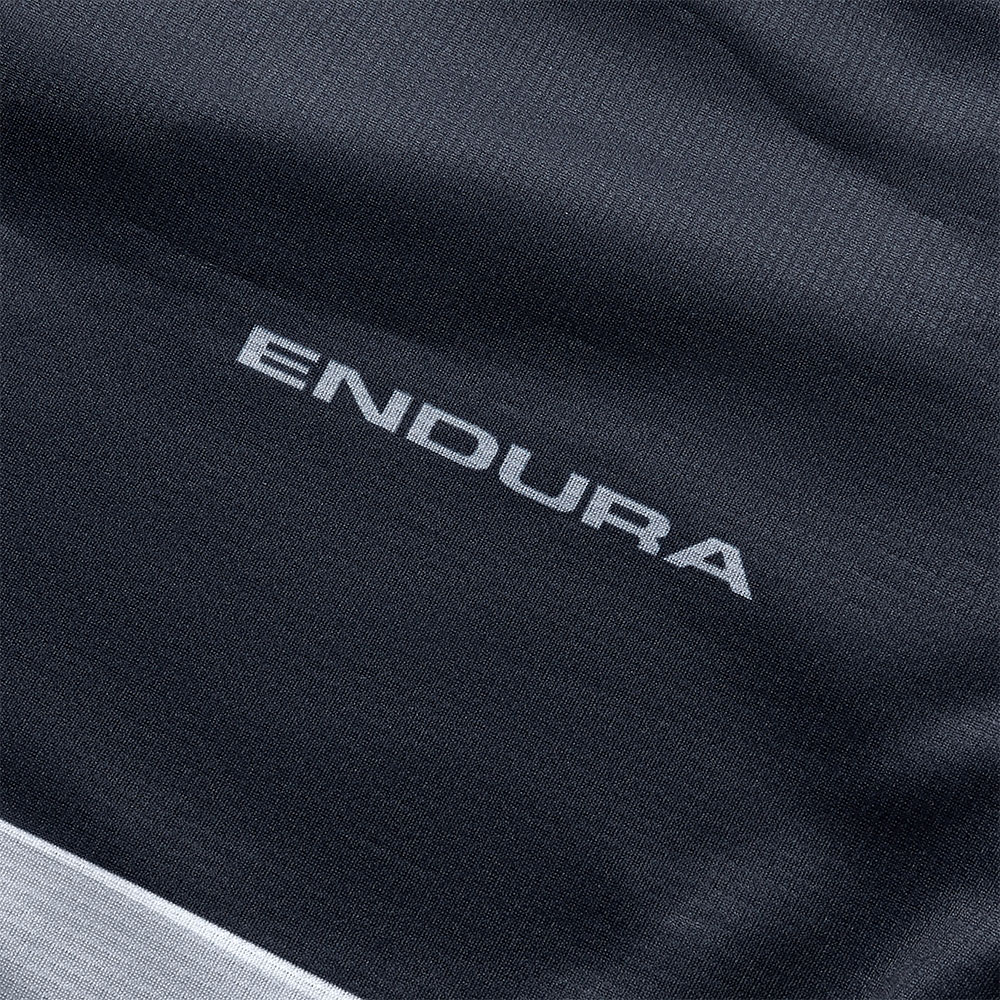 Endura_R-E5107BK_Core_Printed_MTB_Langarmshirt (5).jpg