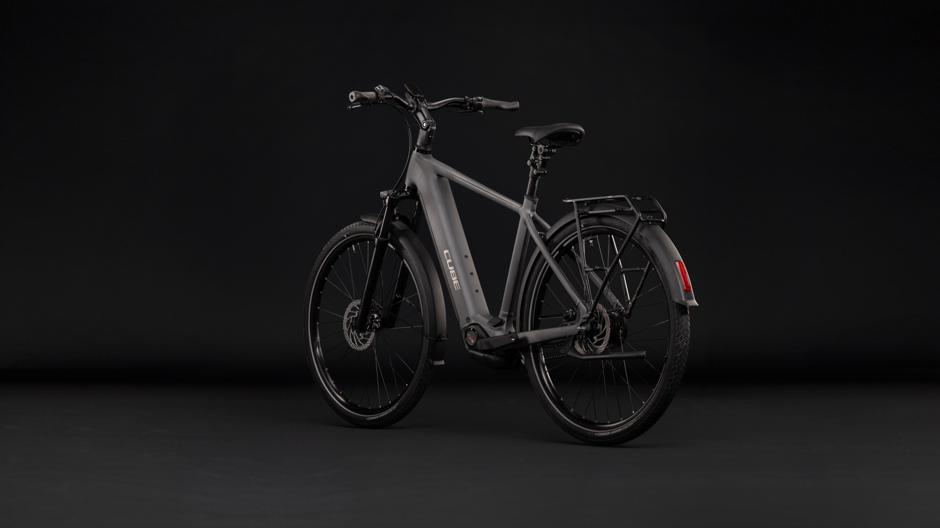 Touring Hybrid Deluxe SLX 800 grigio opaco e cromato