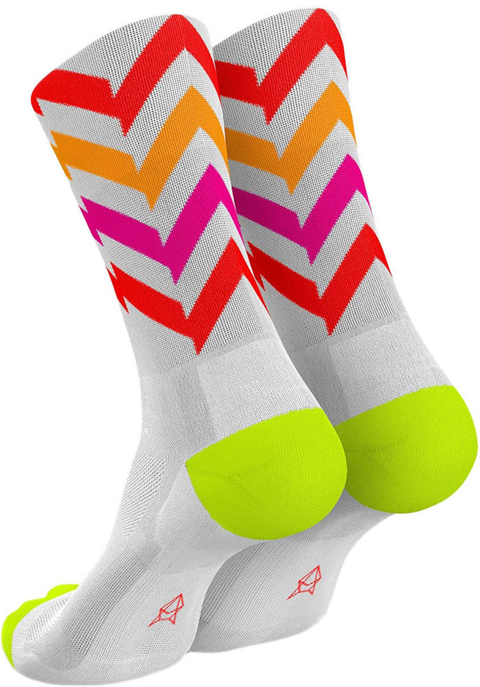 incylence_01025531‌_Ultralight_Waves_Socken (6).jpg