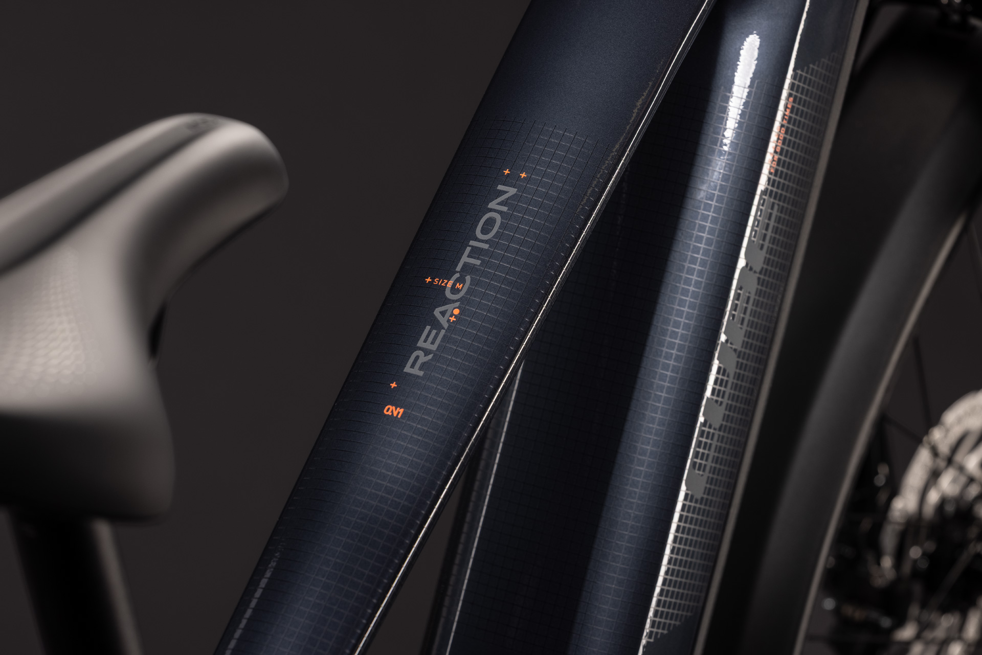 Reaction Hybrid ONE 720  FE oolonggrey´n´reflex