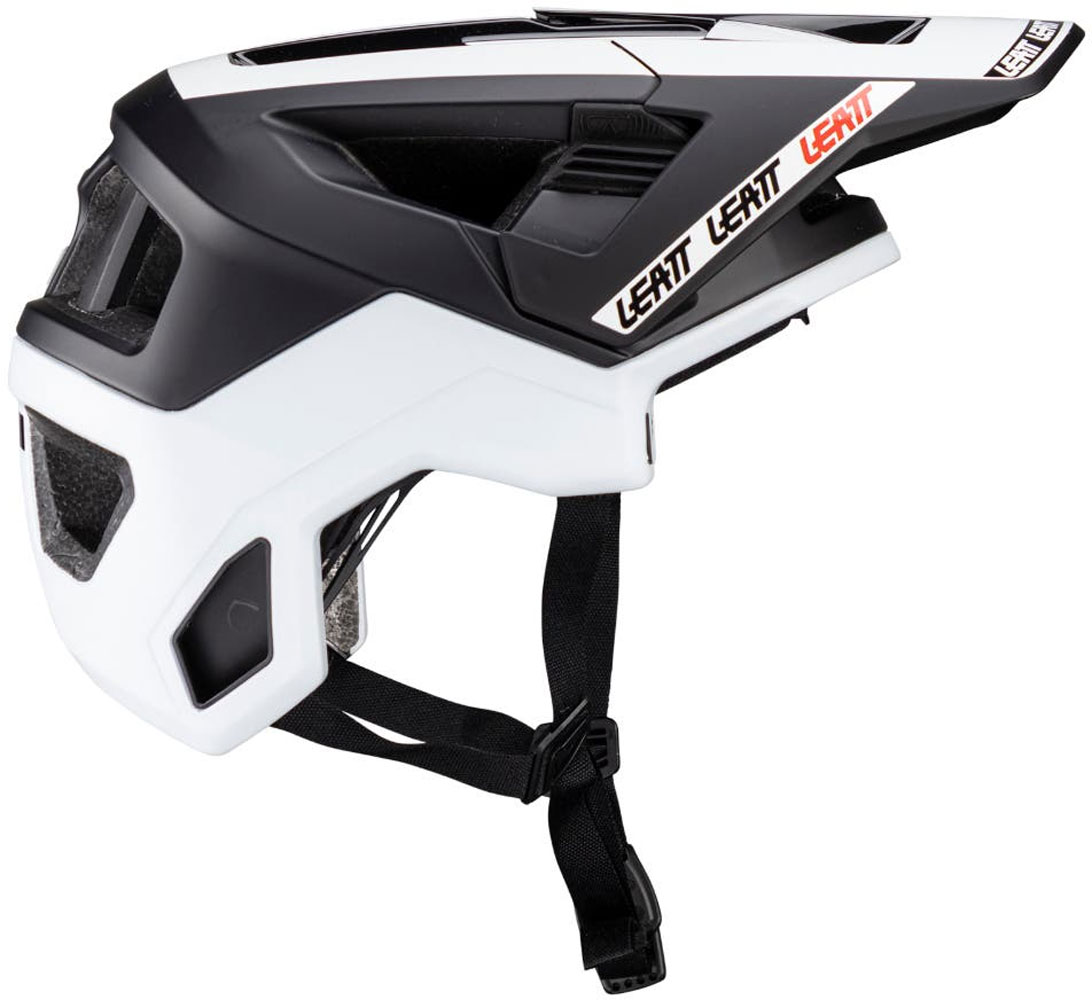 leatt_4_enduro_1024880280_MTBHelm_ (4).jpg
