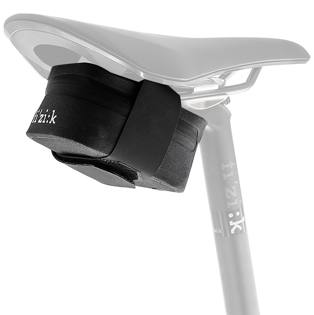 fizik-saddle-bag-1-road-bike-multi-tools-carrier_3.jpg