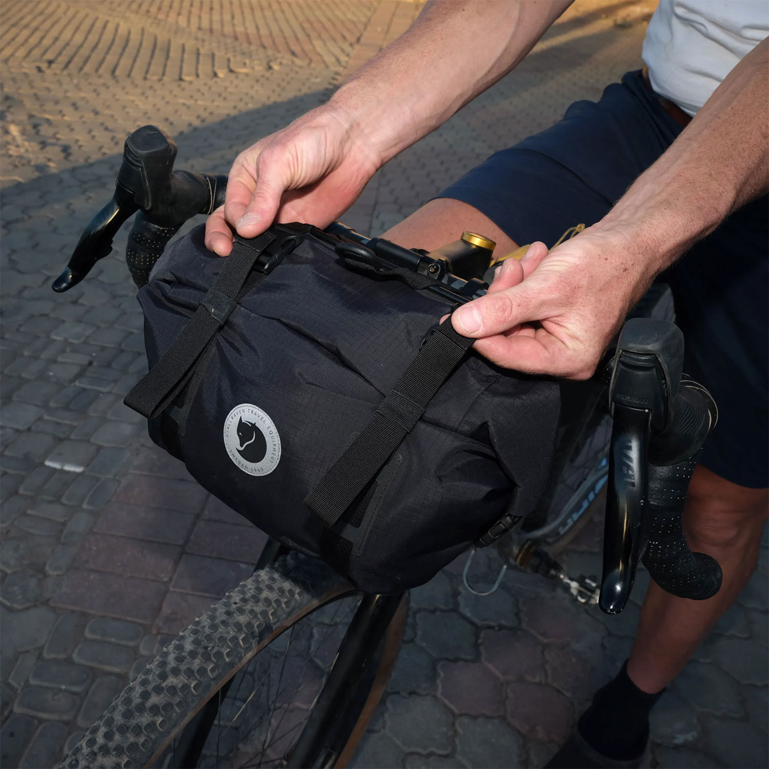 Hoja Handlebar Rolltop - Bolsa de manillar