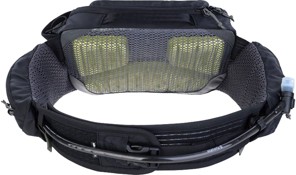 EVOC-102613100-HIP-PACK-PRO-3-HIP-PACK-HYDRATION-BLADDER-1-5-(3).jpg