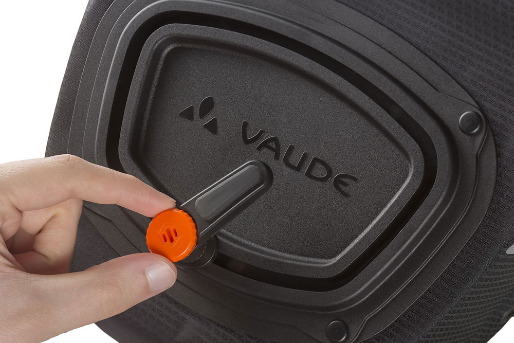 Vaude-Aqua-Back-Light-12952_051-(7).jpg