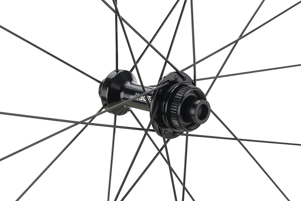 Juego de ruedas Advanced G.34 de 28" CL 12x100/12x142 FADE R MicroSpline Carbon