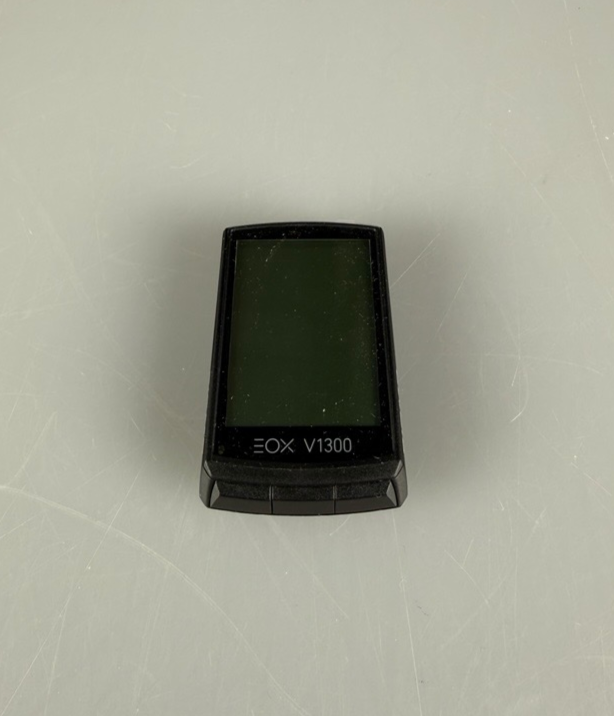 SECOND-HAND / EOX View 1300