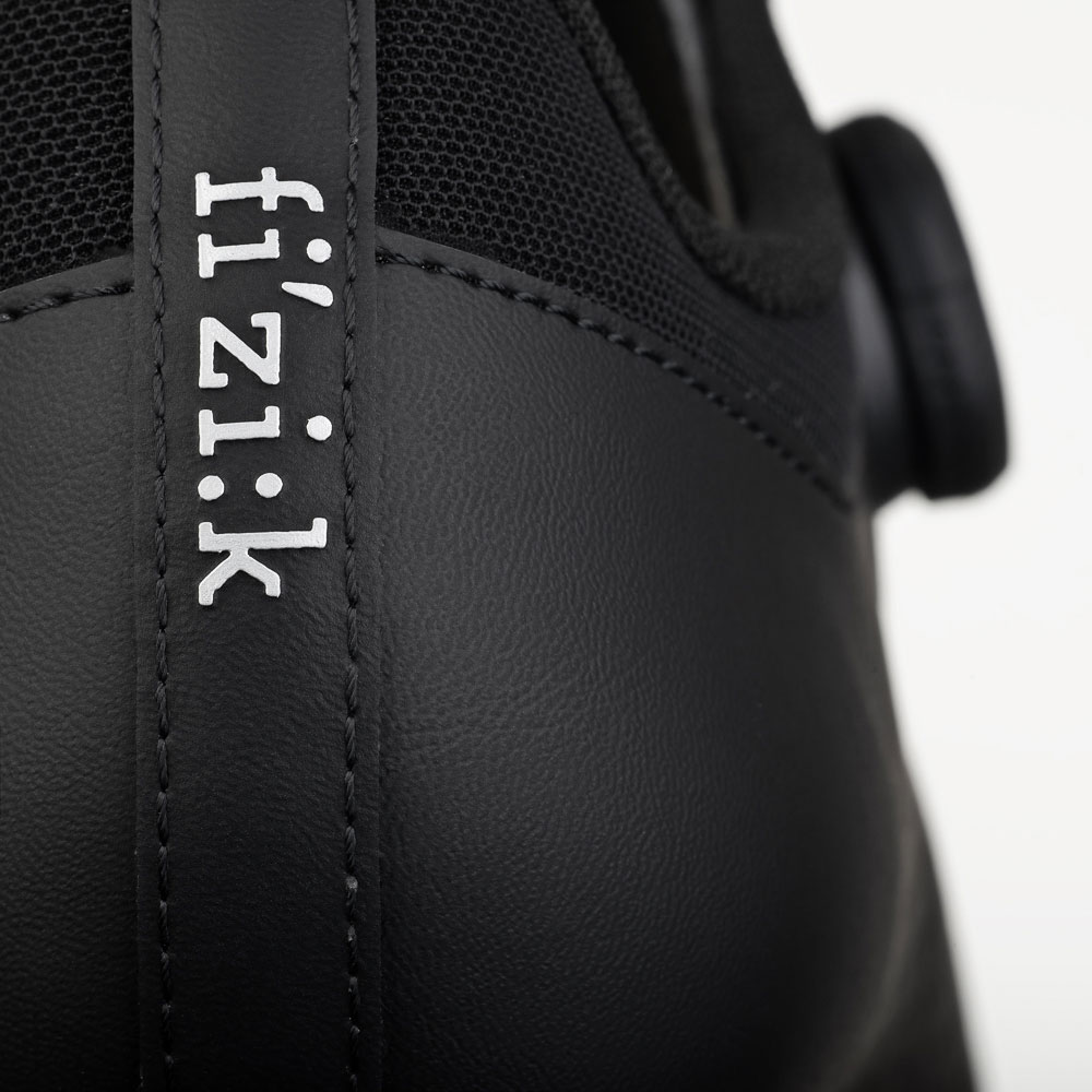 Fizik_VER5BPW1K101040_OmnaWide_Rennradschuhe_ (7).jpg