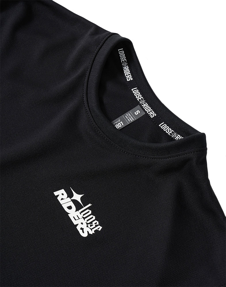 LooseRiders_LR-TMJS-2510_Essentials_MTB_Trikot (2).jpg