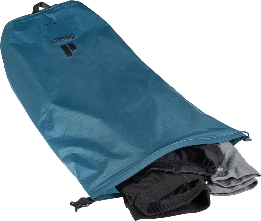 3940321-3074-LightDrypack15_atlantic-D-01.jpg