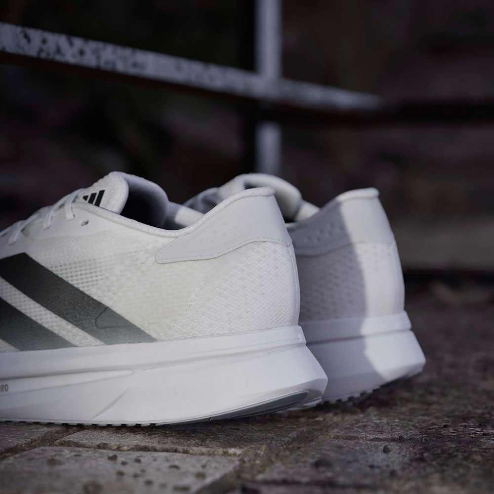 Adizero_Super_Light2_ftwwht_cblack_dshgry (13).jpg