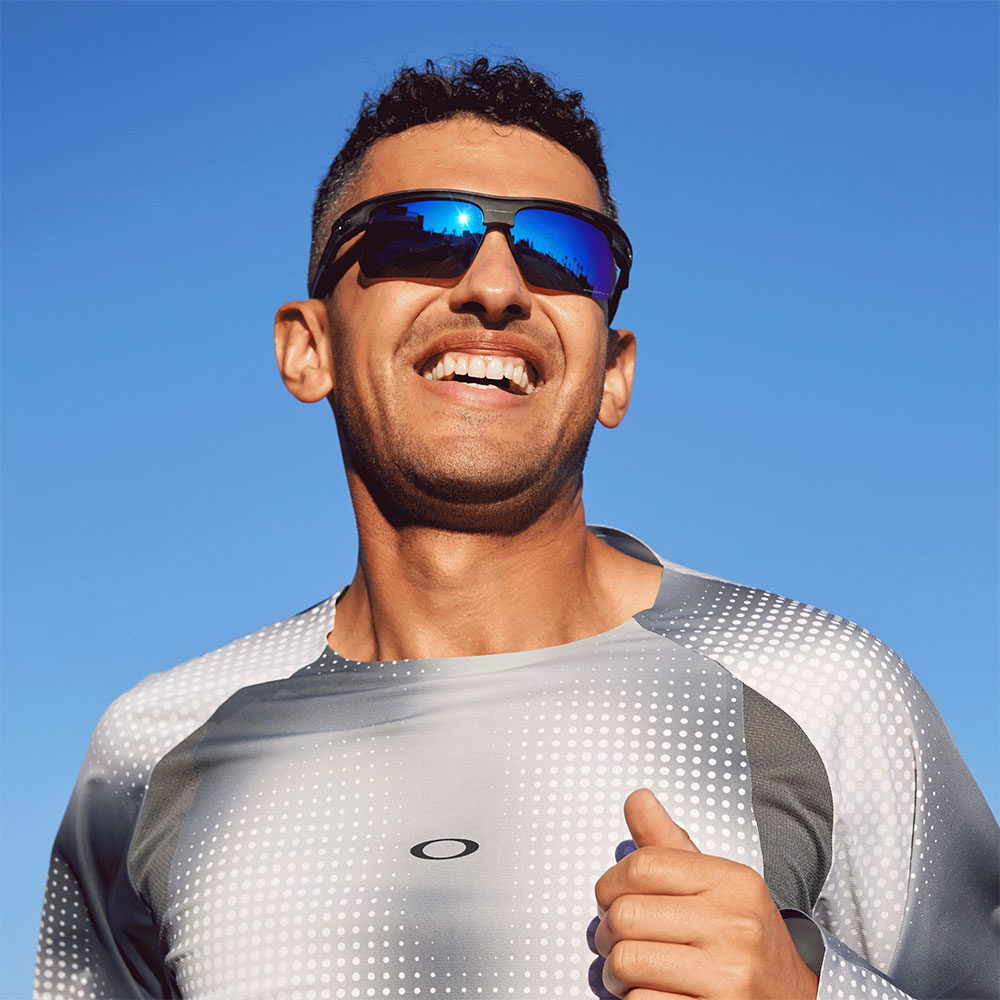 Oakley_Bisphaera-Prizm-Sapphire-Polarized-Sportbrille_OO9400-0568_ (2).jpg
