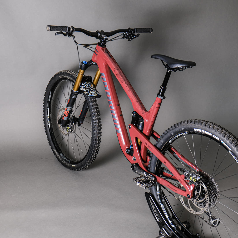 unleazhed 20117769 Unscratch Frame Rahmenschutzfolie - Runes of Shred Black Glossy 6.jpg