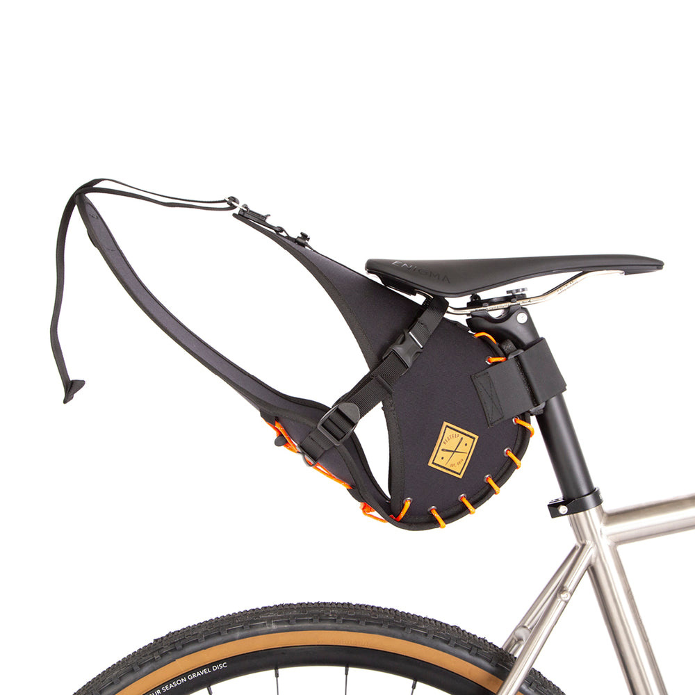 Sacoche de selle 14 L noir/orange