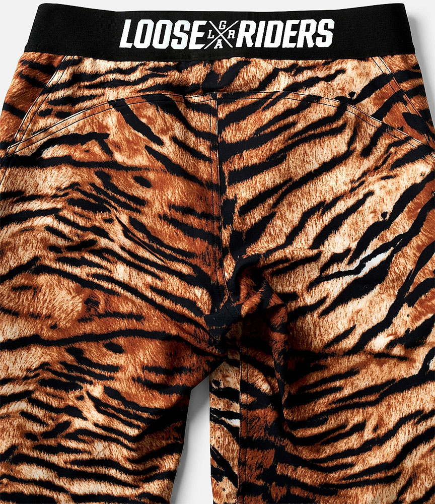 LooseRiders_LR-TMPA-2508_CS_Evo_II_Tiger_MTB_Hose (10).jpg