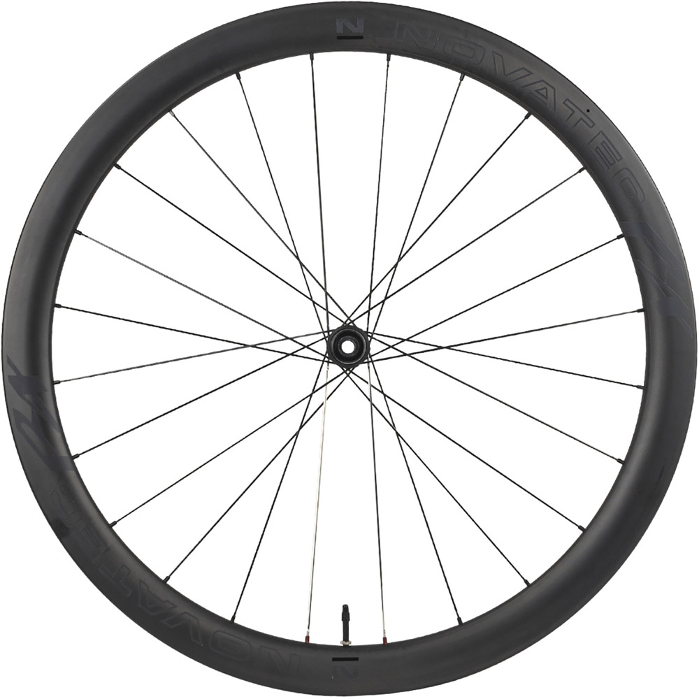 R4-DISC-CL-PRO-11S-R4-Disc-CL-Pro-Carbon-Vorderrad.jpg
