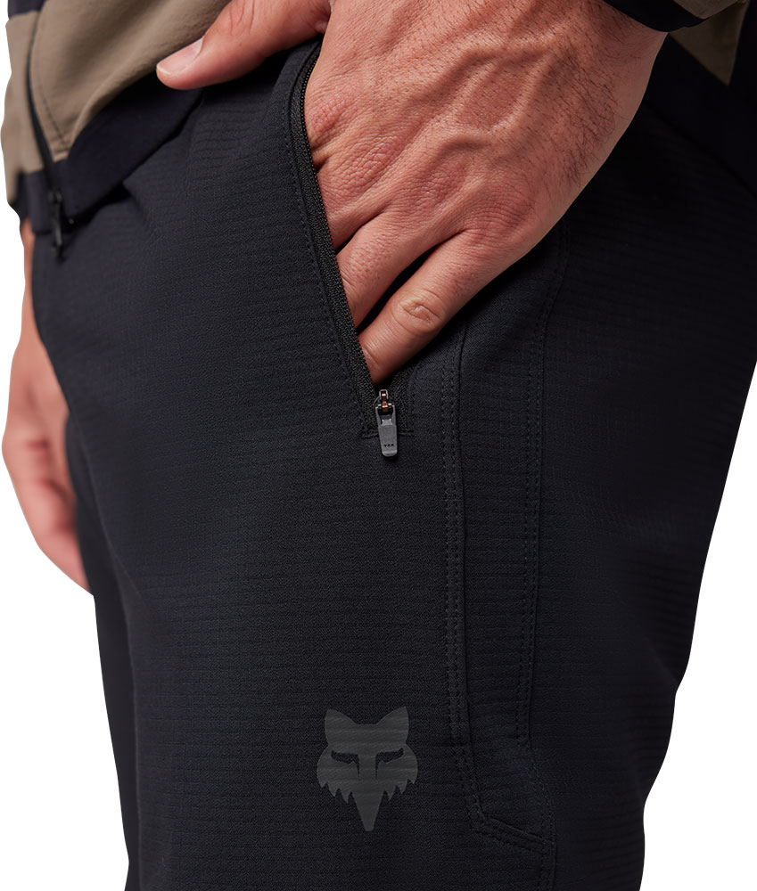 FOX_Defend-Fire-MTB-Softshellhose_32854-001_ (5).jpg