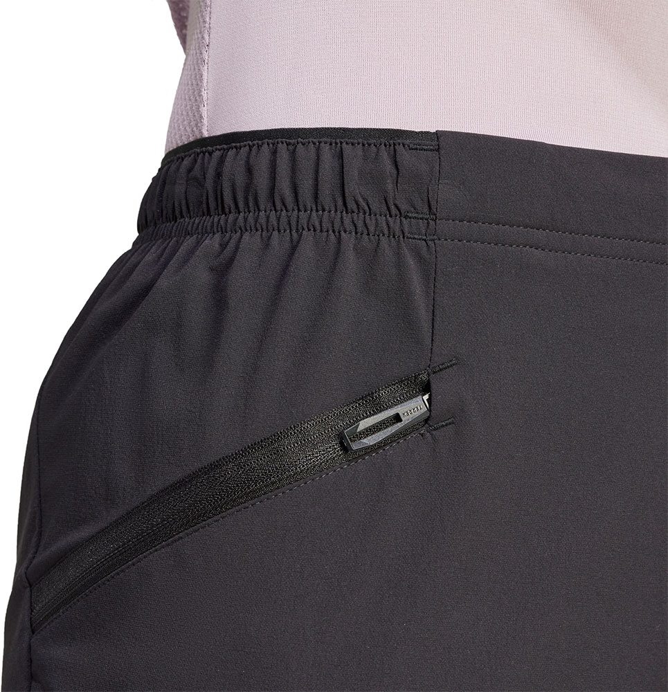 Adidas_IQ1407_Terrex_Xperior_Damen_Softshellhose (2).jpg