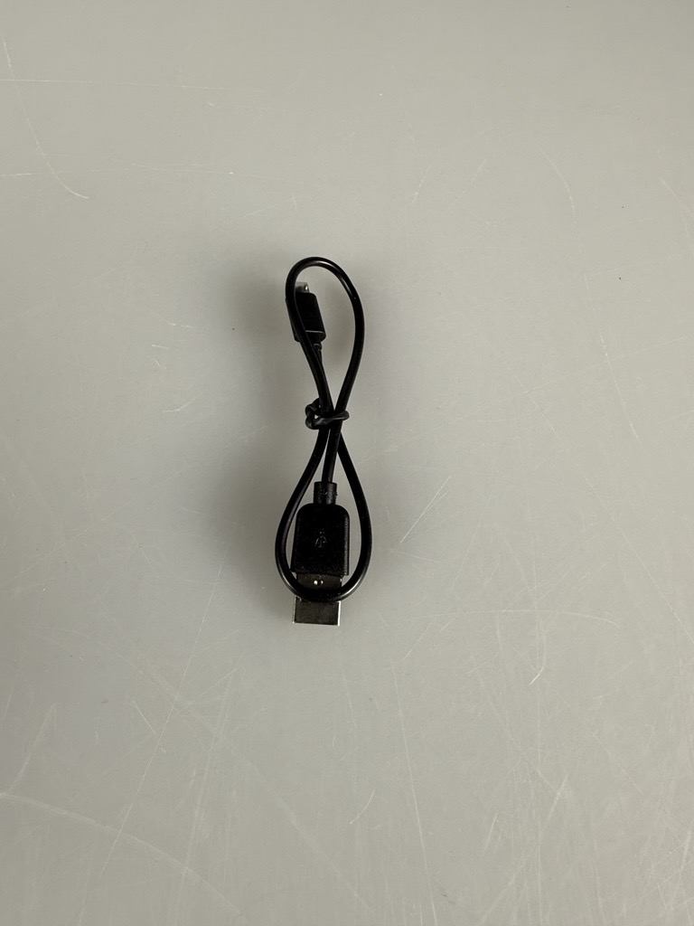 PRODUIT DE SECOND CHOIX / Pompe à air sans fil Digital 10 bars