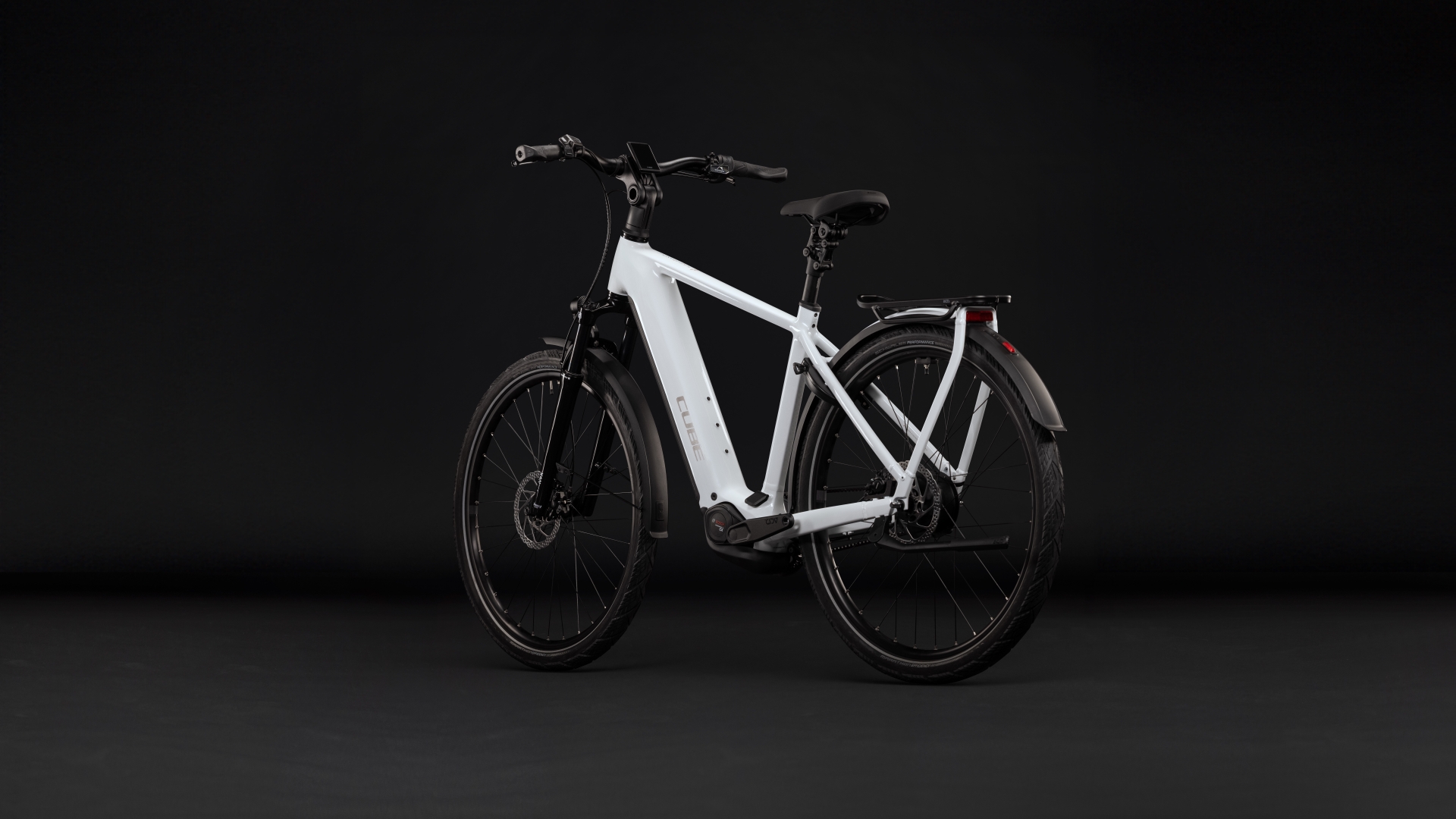Kathmandu Hybrid Deluxe Pro 800 metallicwhite´n´chrome