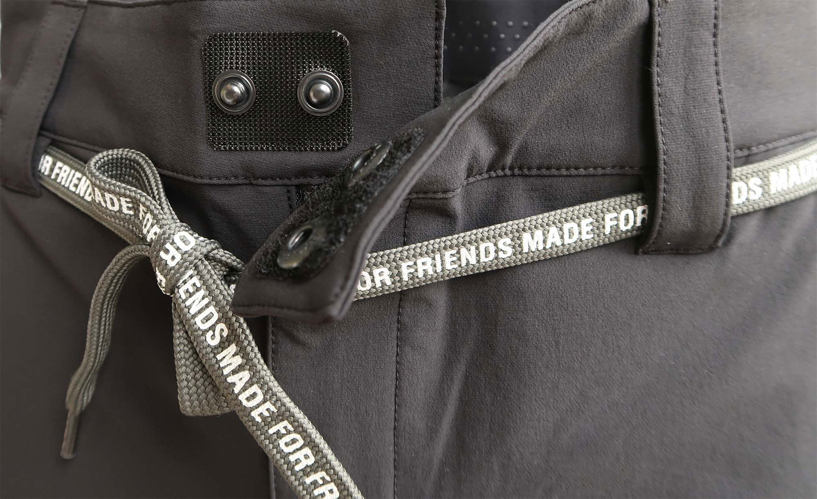 Zimstern_M10222-1000_Xalpz_Tech_MTB_Shorts (4).jpg