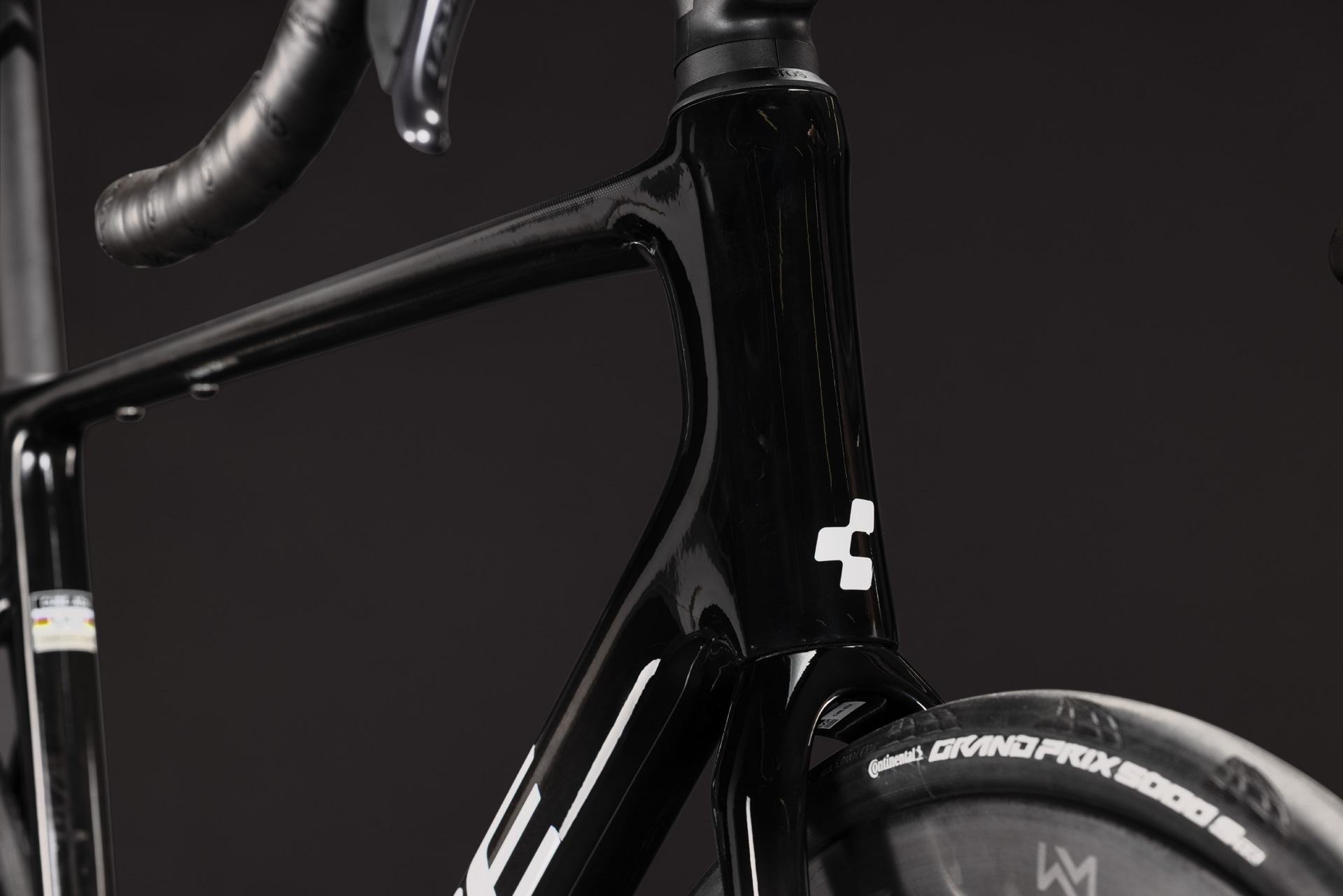 Attain C:62 SLT carbon´n´blue