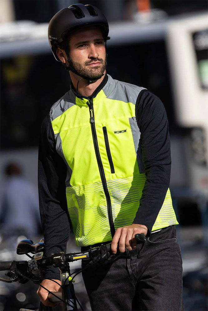 WOWOW_110396_Tracker_Sicherheitsweste (2).jpg