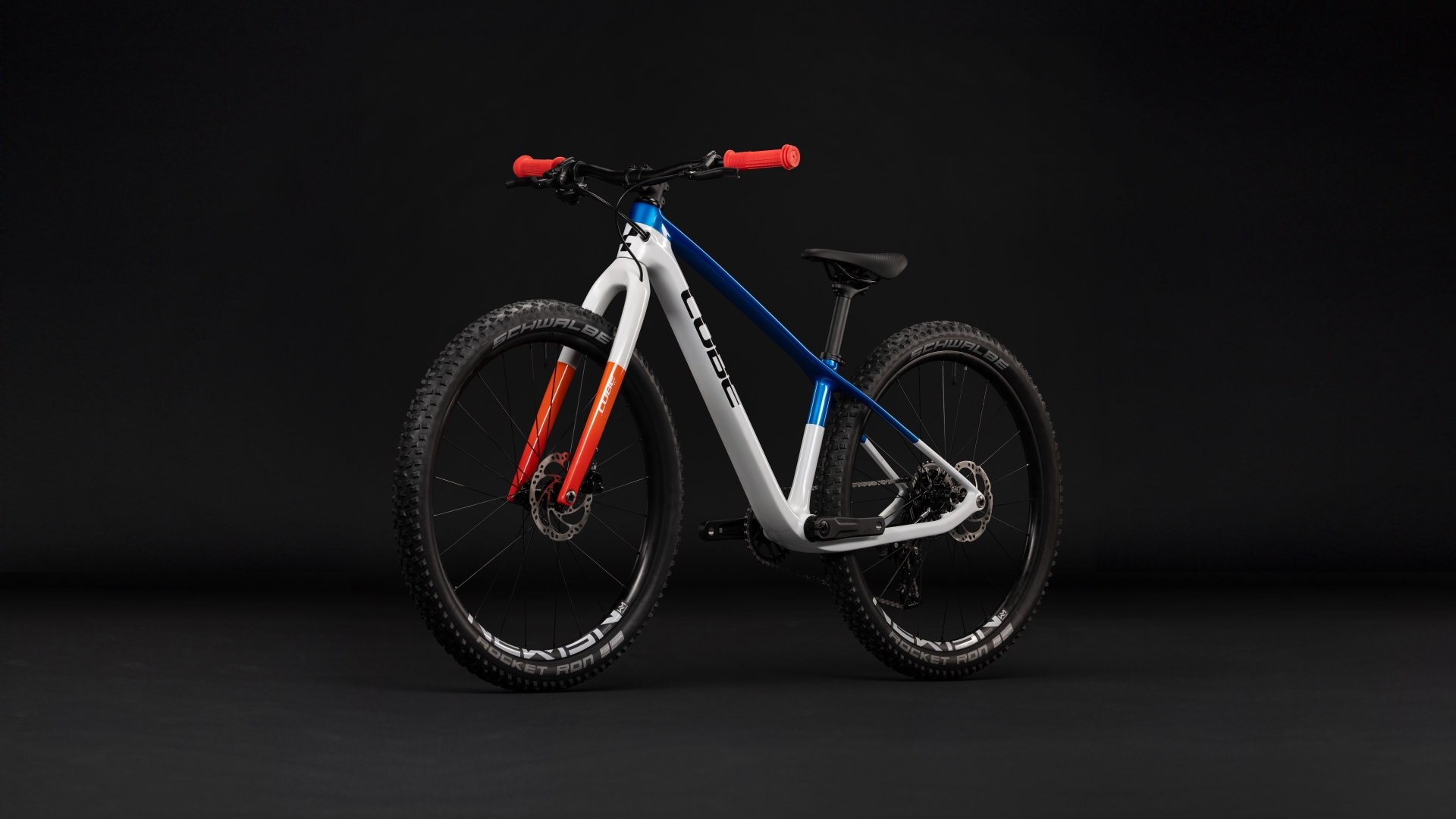 Phenix 240 C:62 SLX Teamline