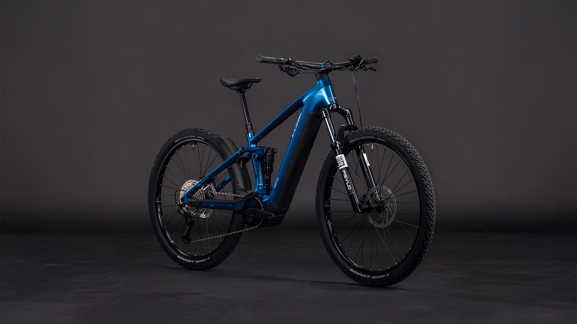 cube 101210 20161564 Stereo Hybrid ONE22 Race 800 electricblue´n´white  (9).jpg