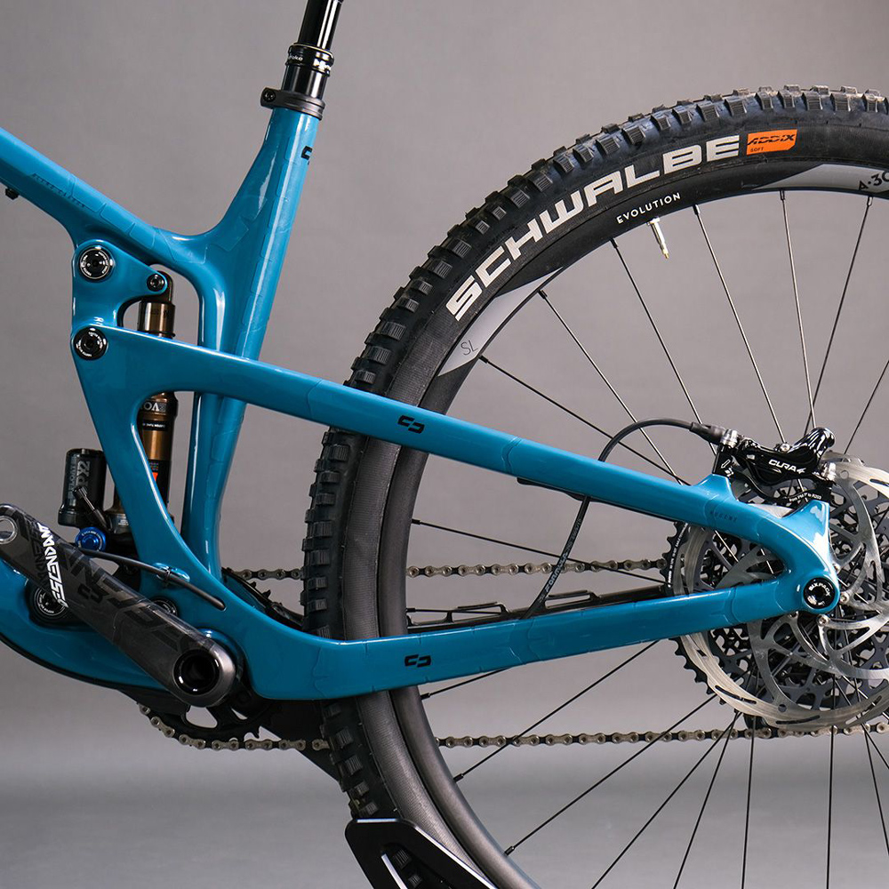 unleazhed BP01-F001-G Unscratch Frame Rahmenschutzfolie 7.jpg