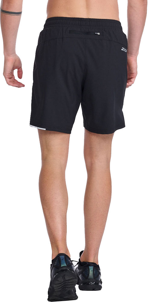 2XU_Aero-7-inch-Laufshorts_2X-MR6904B-BLKSRF_2.jpg